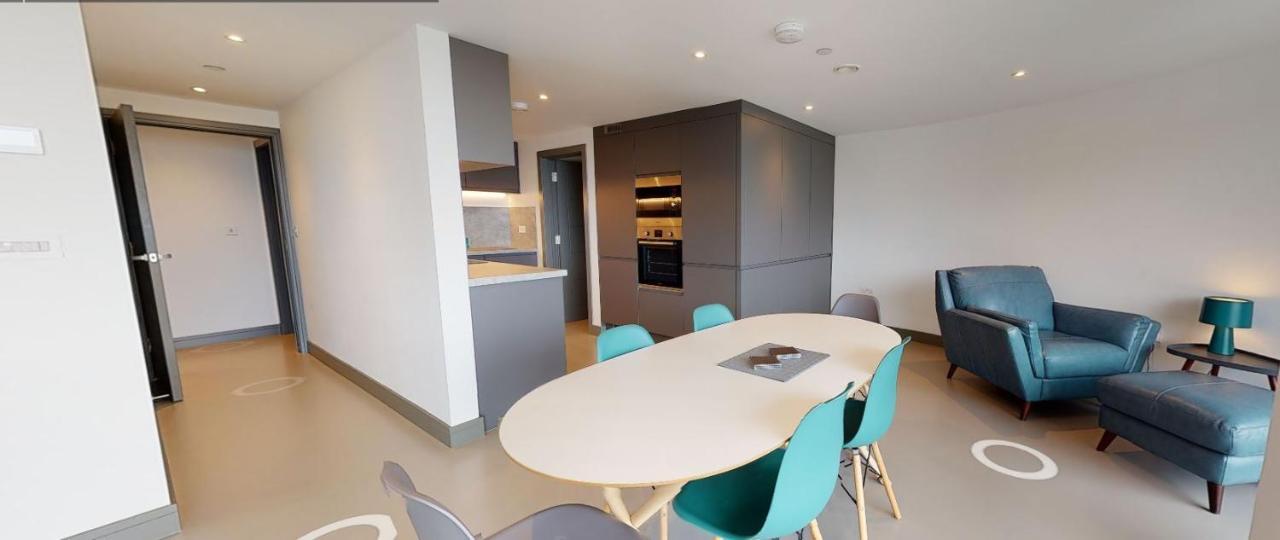 4 The View Apartments Ilfracombe - Seafront, Parking, Lift, Ev ภายนอก รูปภาพ