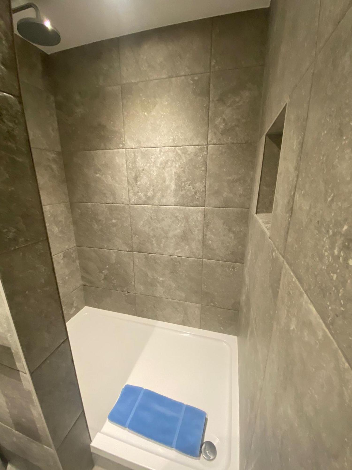 4 The View Apartments Ilfracombe - Seafront, Parking, Lift, Ev ภายนอก รูปภาพ
