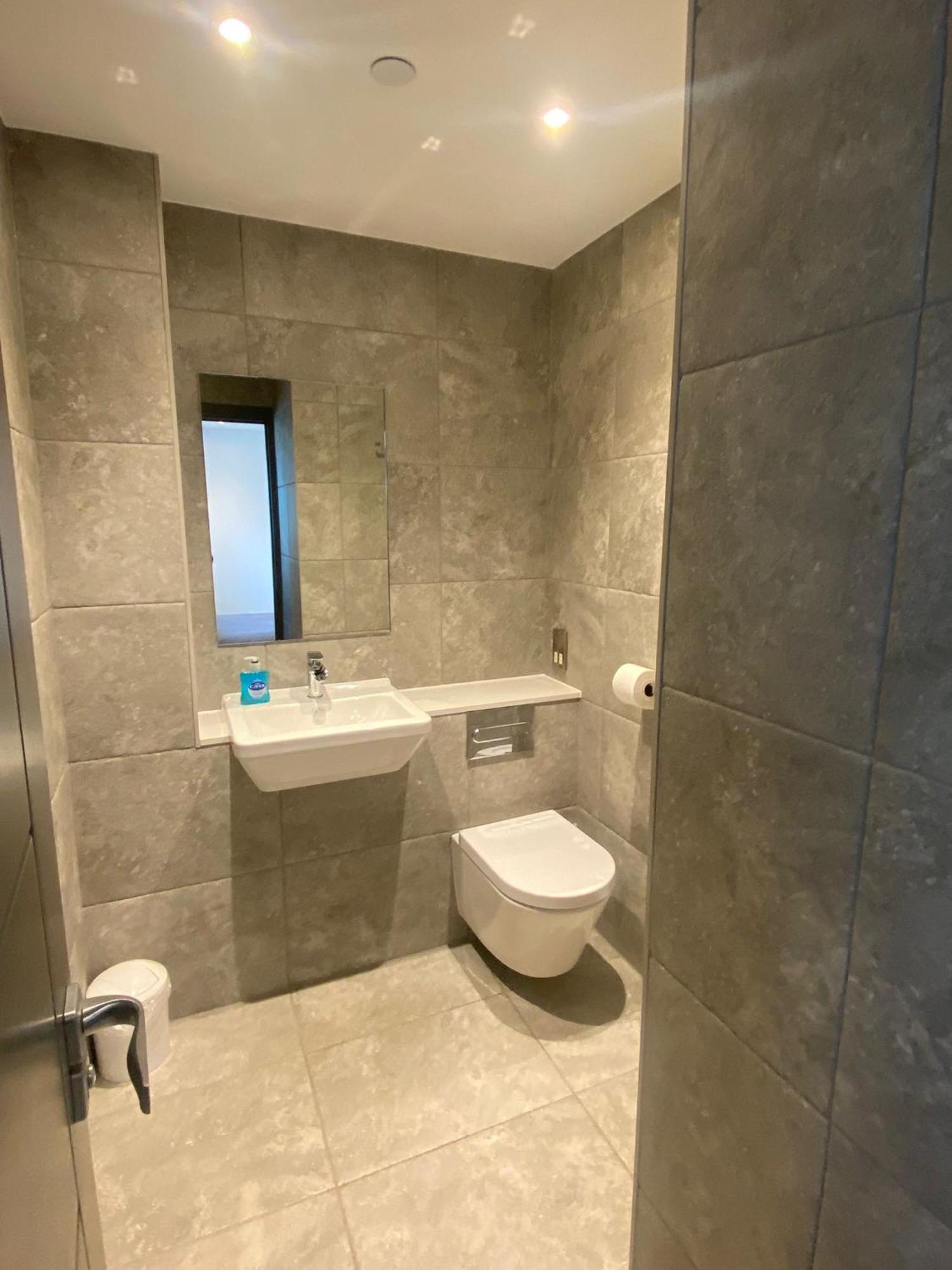 4 The View Apartments Ilfracombe - Seafront, Parking, Lift, Ev ภายนอก รูปภาพ